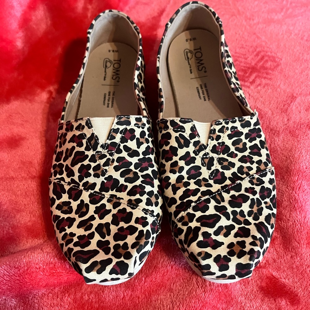Leopard Toms